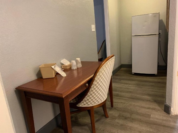 City Center Motel image 11